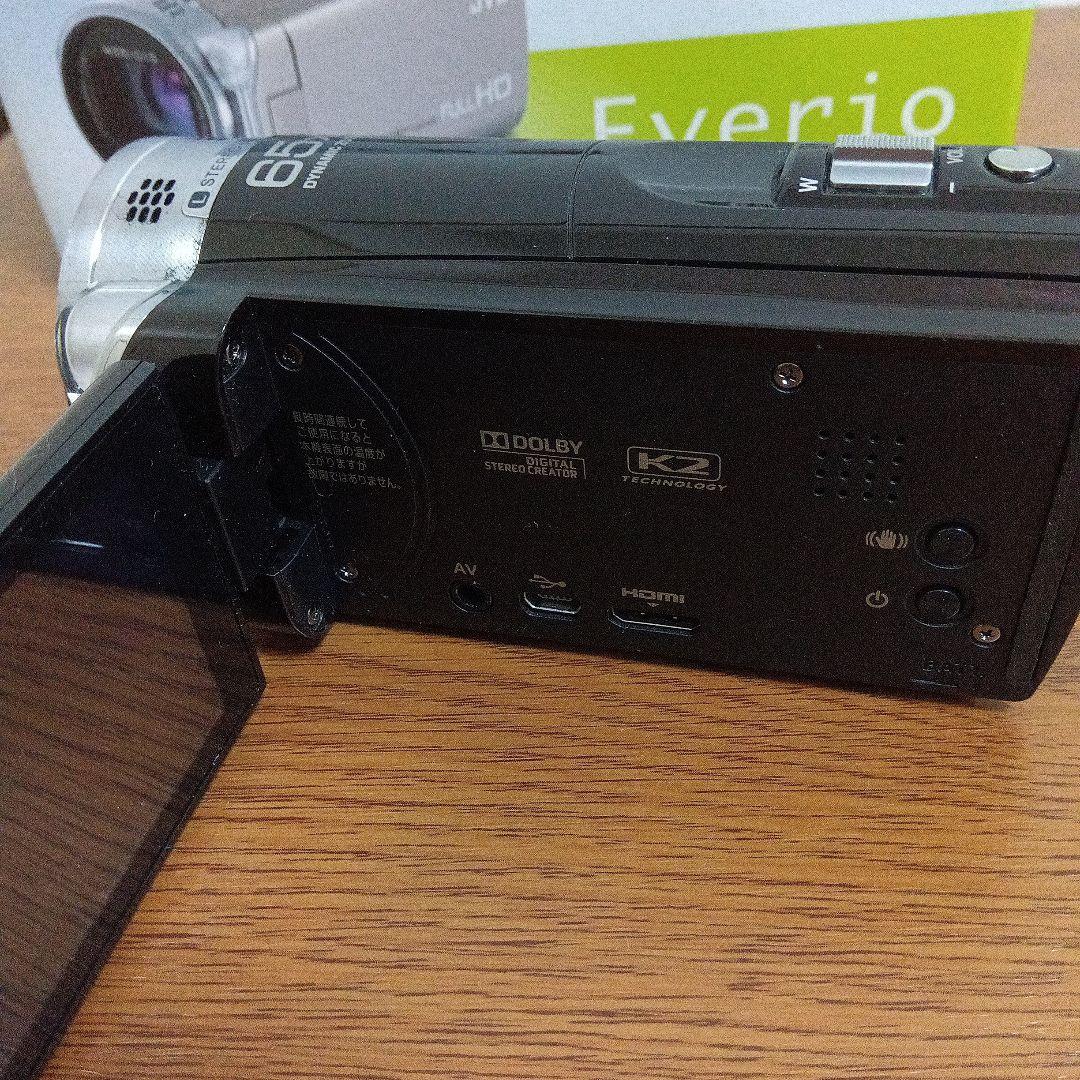 Everio JVC GZ-E565-T ビデオカメラ 本体