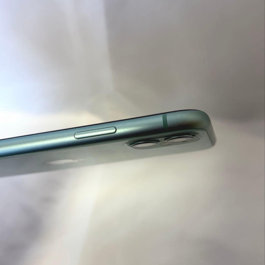 iPhone11 グリーン本体 ケース付き