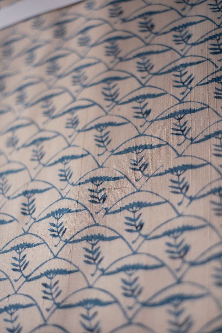 希少【下平清人】型絵染　名古屋帯　菊　生紬　人間国宝:芹沢銈介師事