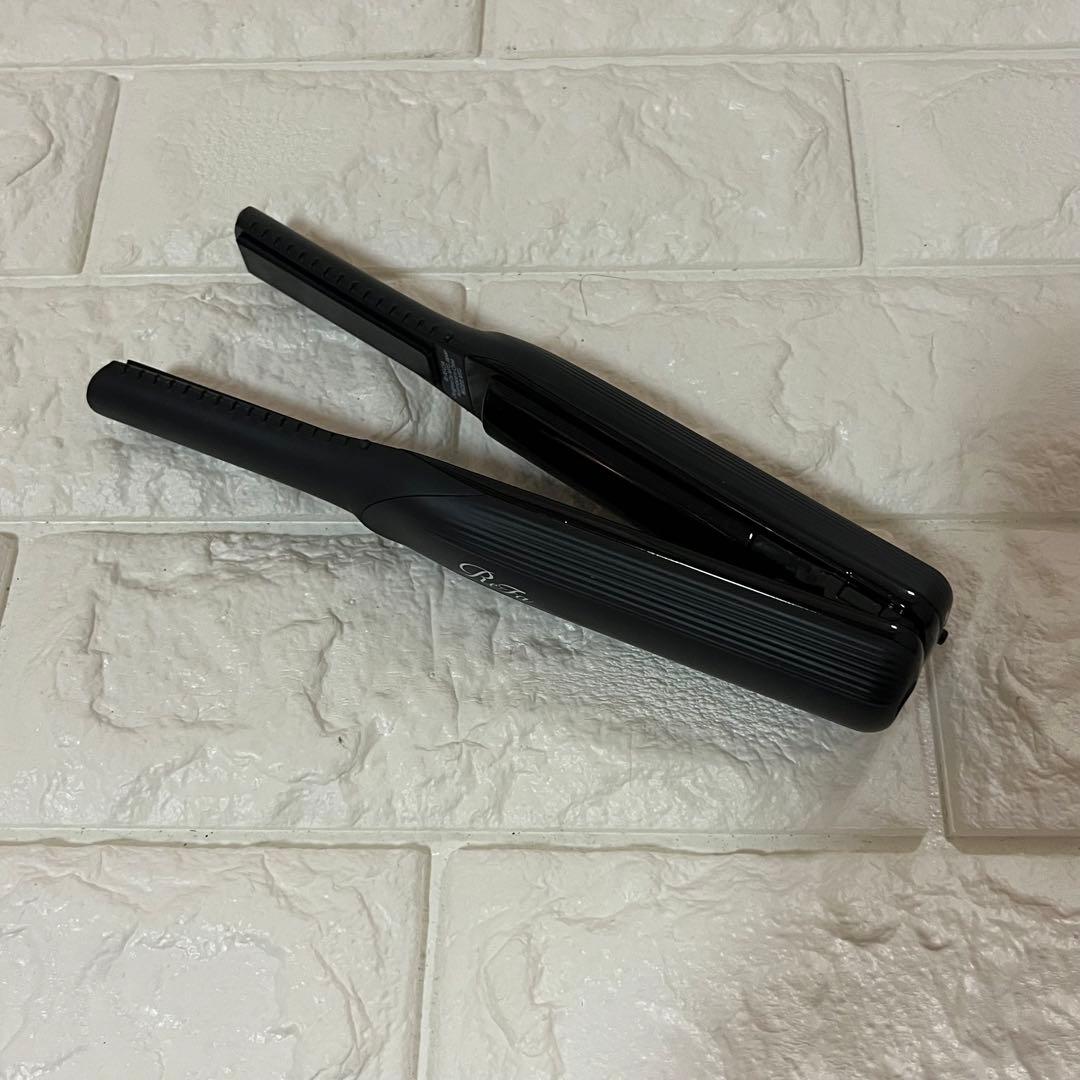 【美品】 リファフィンガーアイロン ST RE-AS-03A