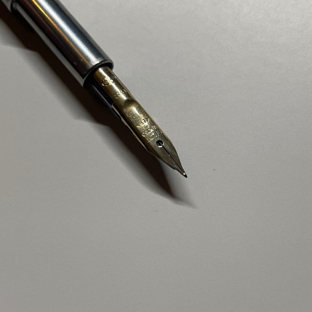 激レア★能力手帳ゴールド生誕60周年★限定品★キャップレス 万年筆 NOLTY
