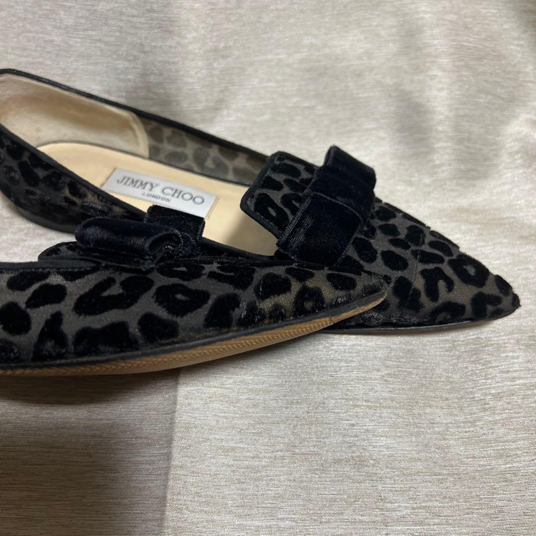 ジミーチュウ　ベロア　レオパード柄　フラットシューズ