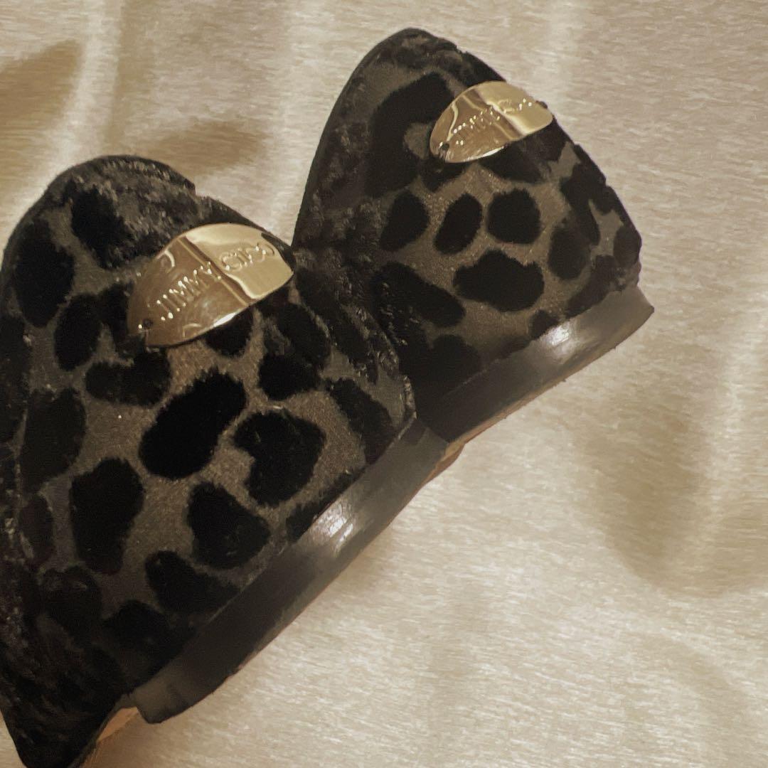 ジミーチュウ　ベロア　レオパード柄　フラットシューズ