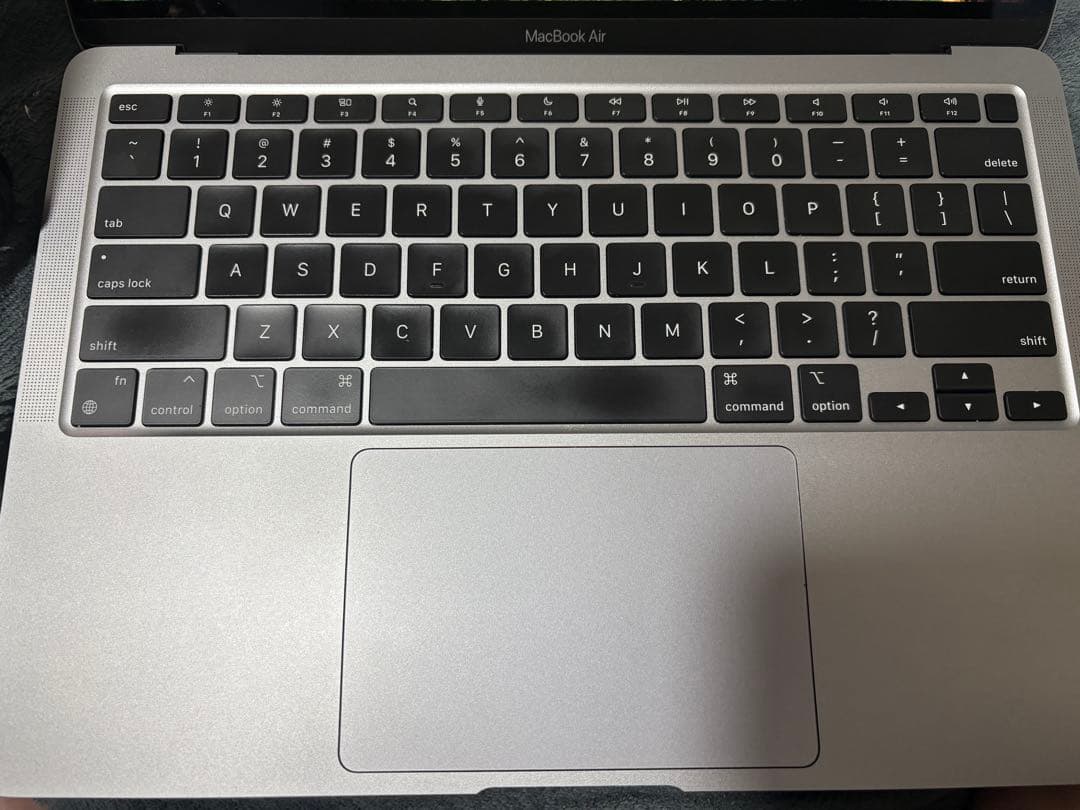 【美品】MacBook Air M1 2020 16GB RAM,1TB SSD