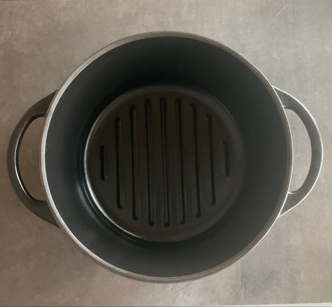 VERMICULAR オーブンポットラウンド　両手鍋 マットブラック　18cm