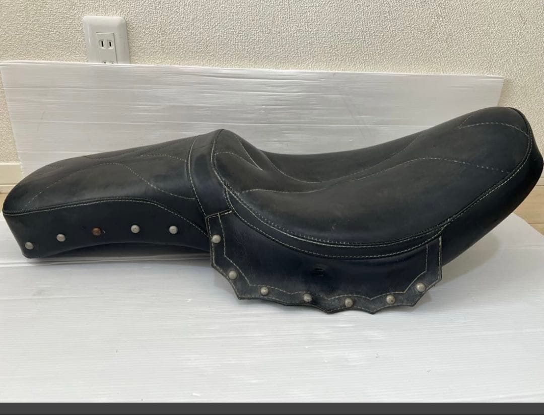 ショベル用4速フレーム用サドルマン当時物シート