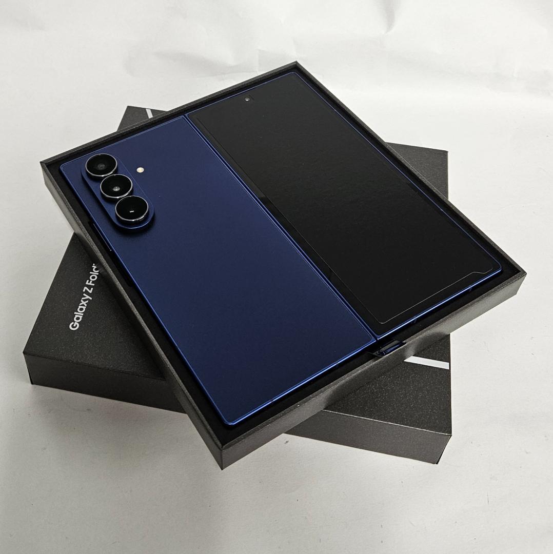 Galaxy Z FOLD7 256GB ネイビー SIMフリー【極美品】