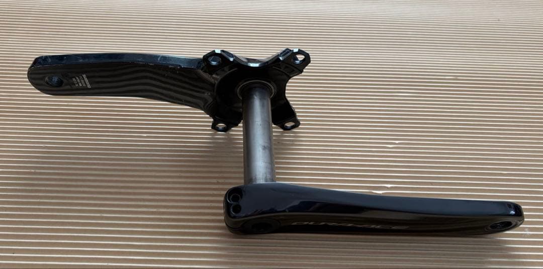 シマノ　デュラエースクランク　FCーR9200 167.5mm