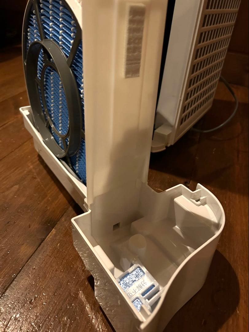 SHARP 加湿空気清浄機 KC-L50-W 未使用品