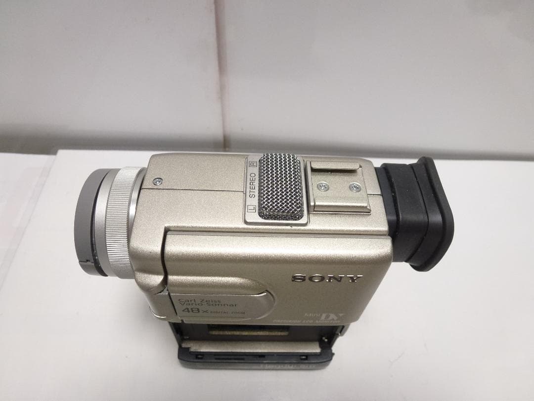 動作品　Mini DV　ソニーデジタルビデオカメラ　SONY DCR-PC10