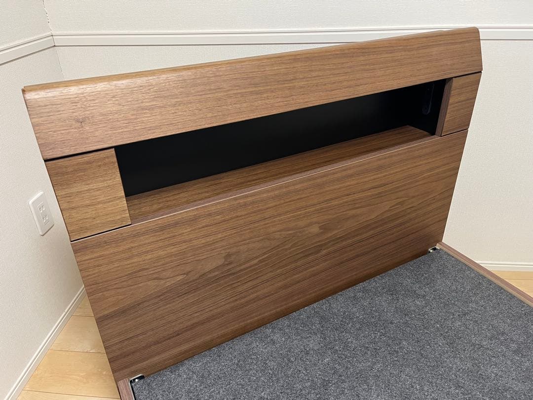 【未使用品】2025年12月発売モデル サータ 天然木 高級フレーム シングル