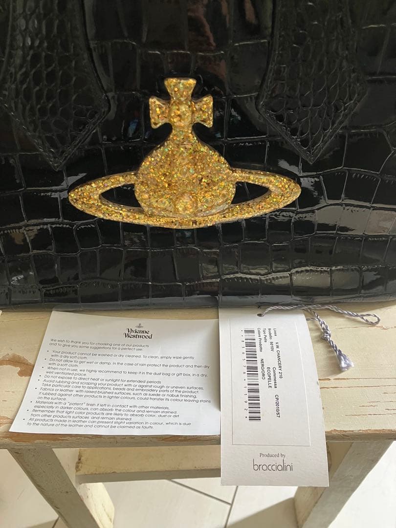 Vivienne Westwood ブラックハンドバッグ　オーブ