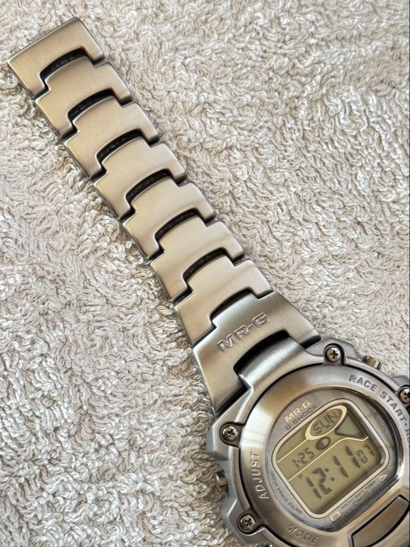 【未使用・箱/取説/保証書付】カシオMRG-1000TフルチタンGショック