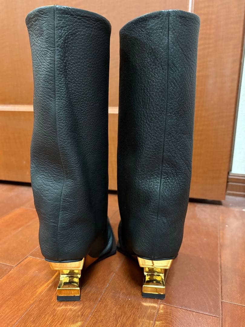 ⭐️uni⭐️MANA ハーフブーツ　ルーズシルエット