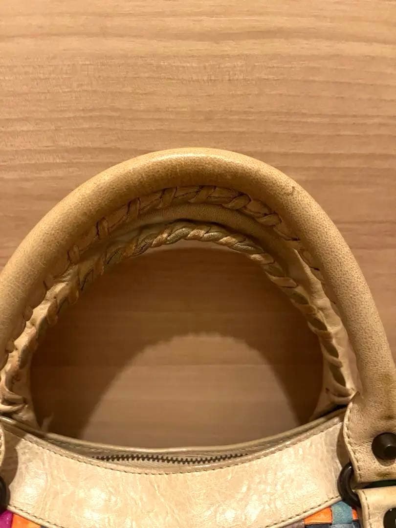 バレンシアガ 限定 ザ・ファースト　ハンドバッグ