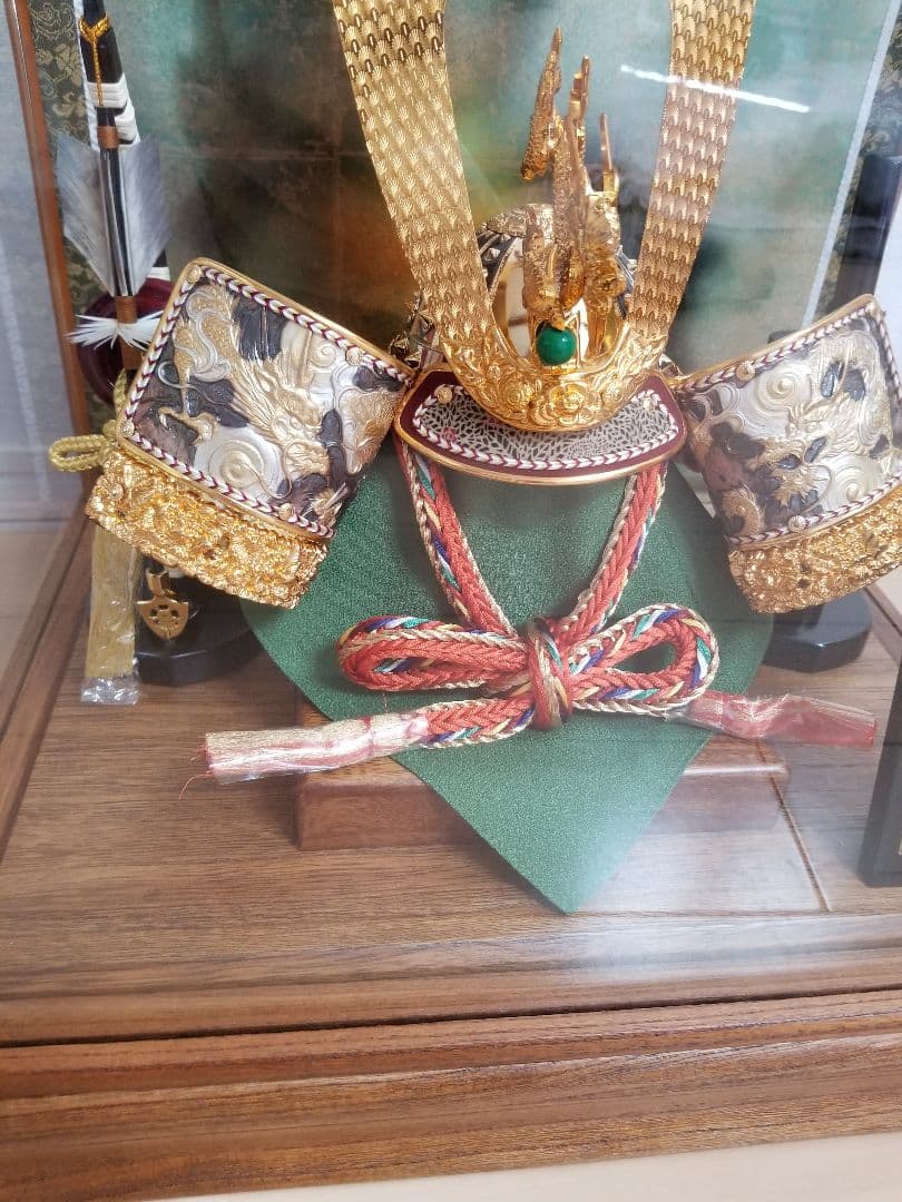 極美品　送料込み【寿慶】 五月人形　兜　ガラスケース付