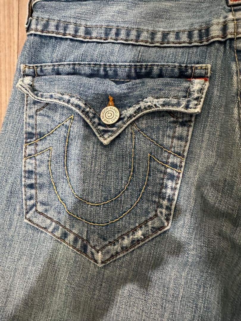 TRUE RELIGION JOY ブーツカットデニム 30-33
