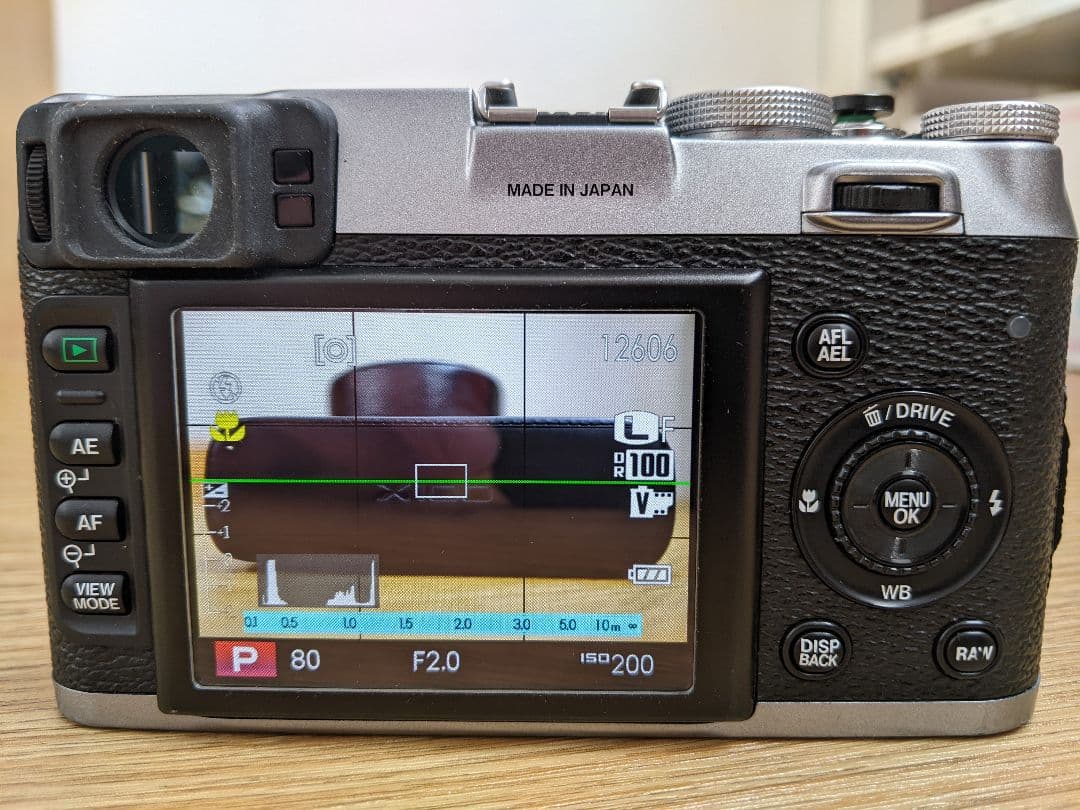 Fujifilm FUJI X100 23mm f/2レンズ