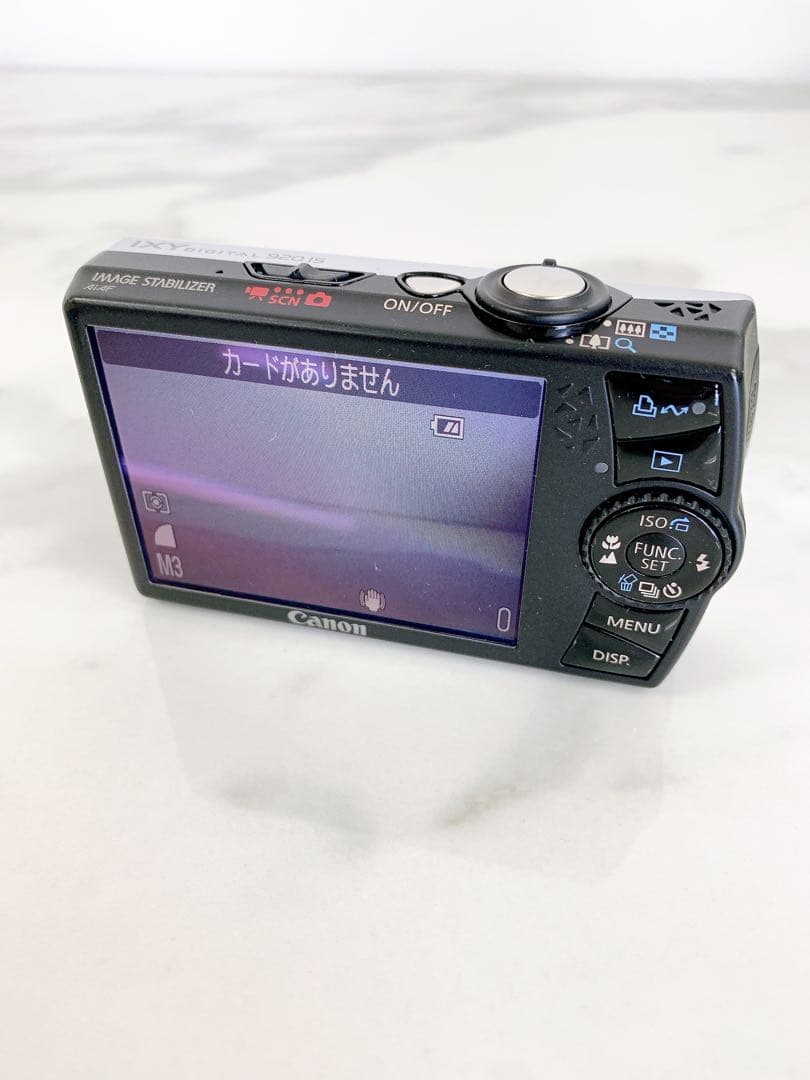 。Canon IXY Digital 920 IS シルバー　PC1308