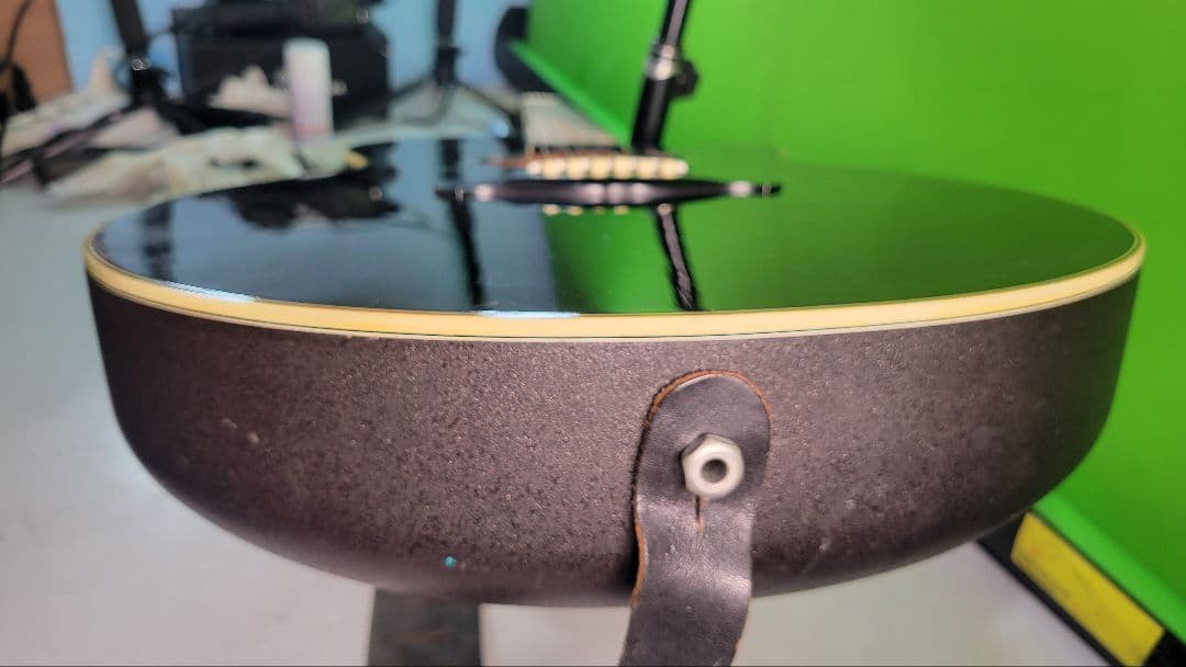 モーリス エレアコギターTornado Z動作品