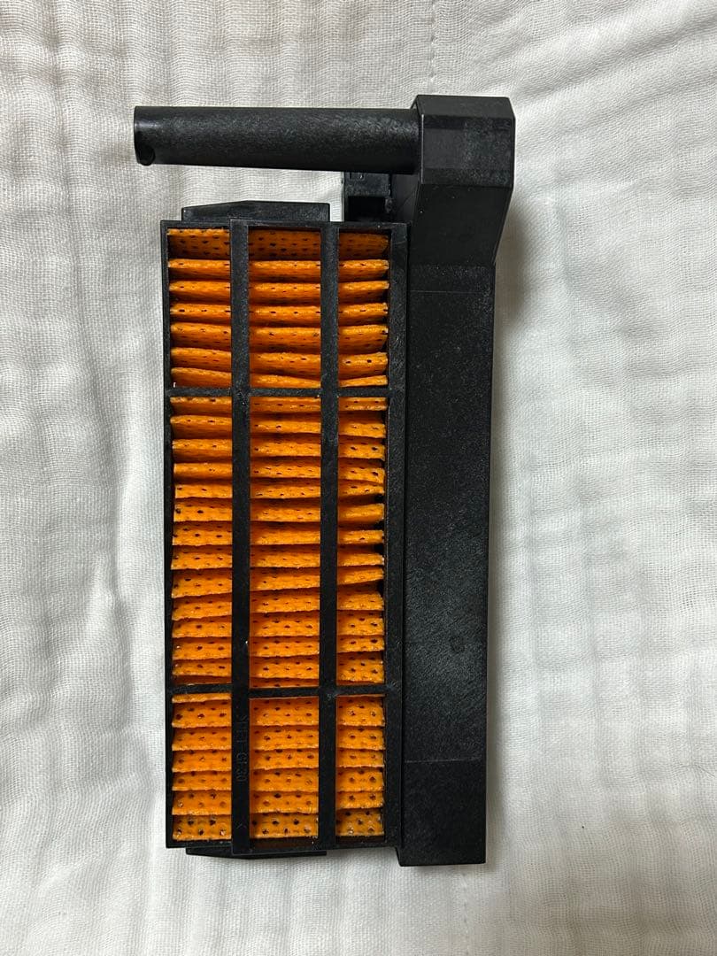 加湿セラミックファンヒーター　SHARP HX-PK12-W