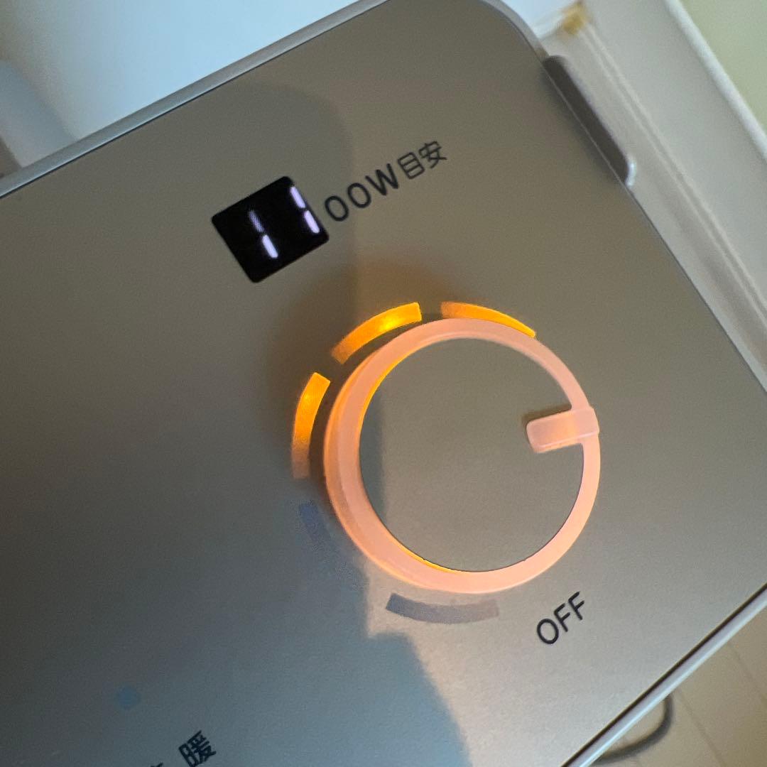 ダイキン DAIKIN セラムヒート 遠赤外線ストーブ　2021年製