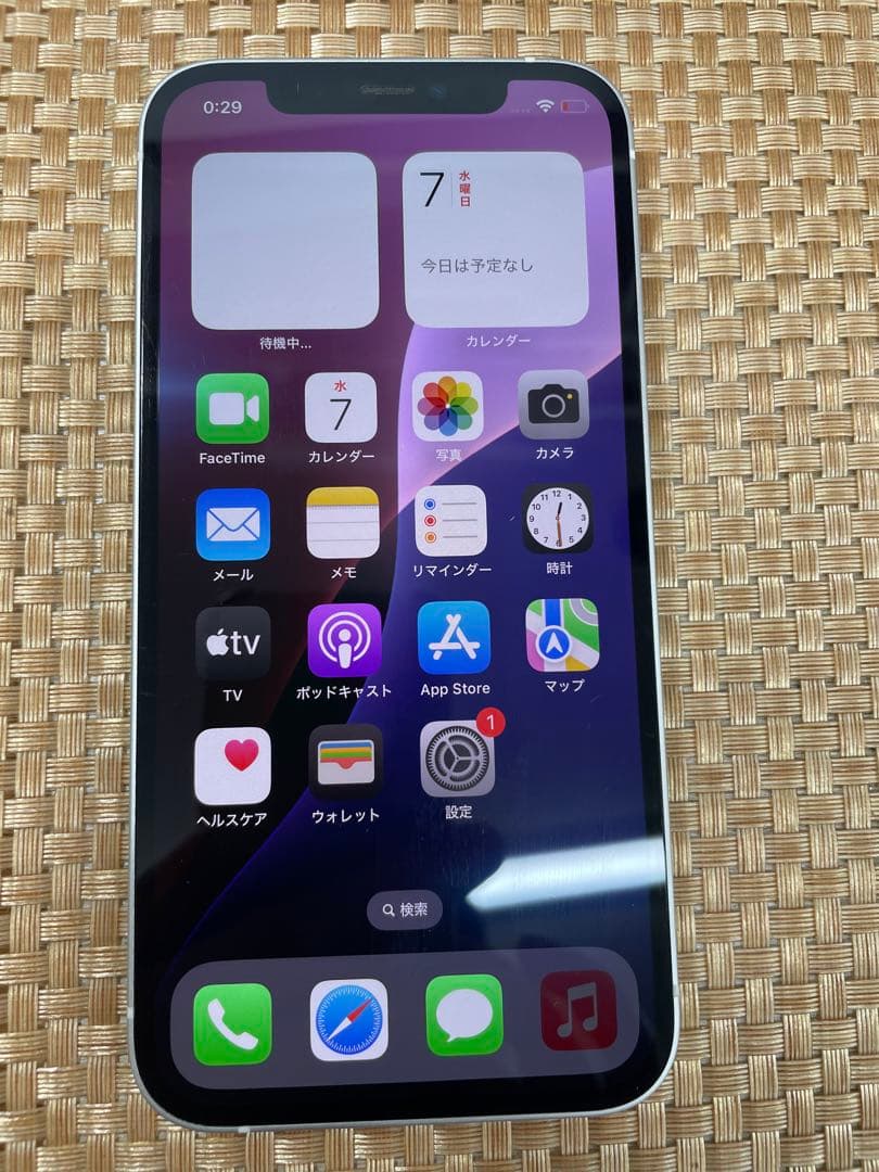 iPhone 12 128 GB ホワイトSIMフリー【4668】