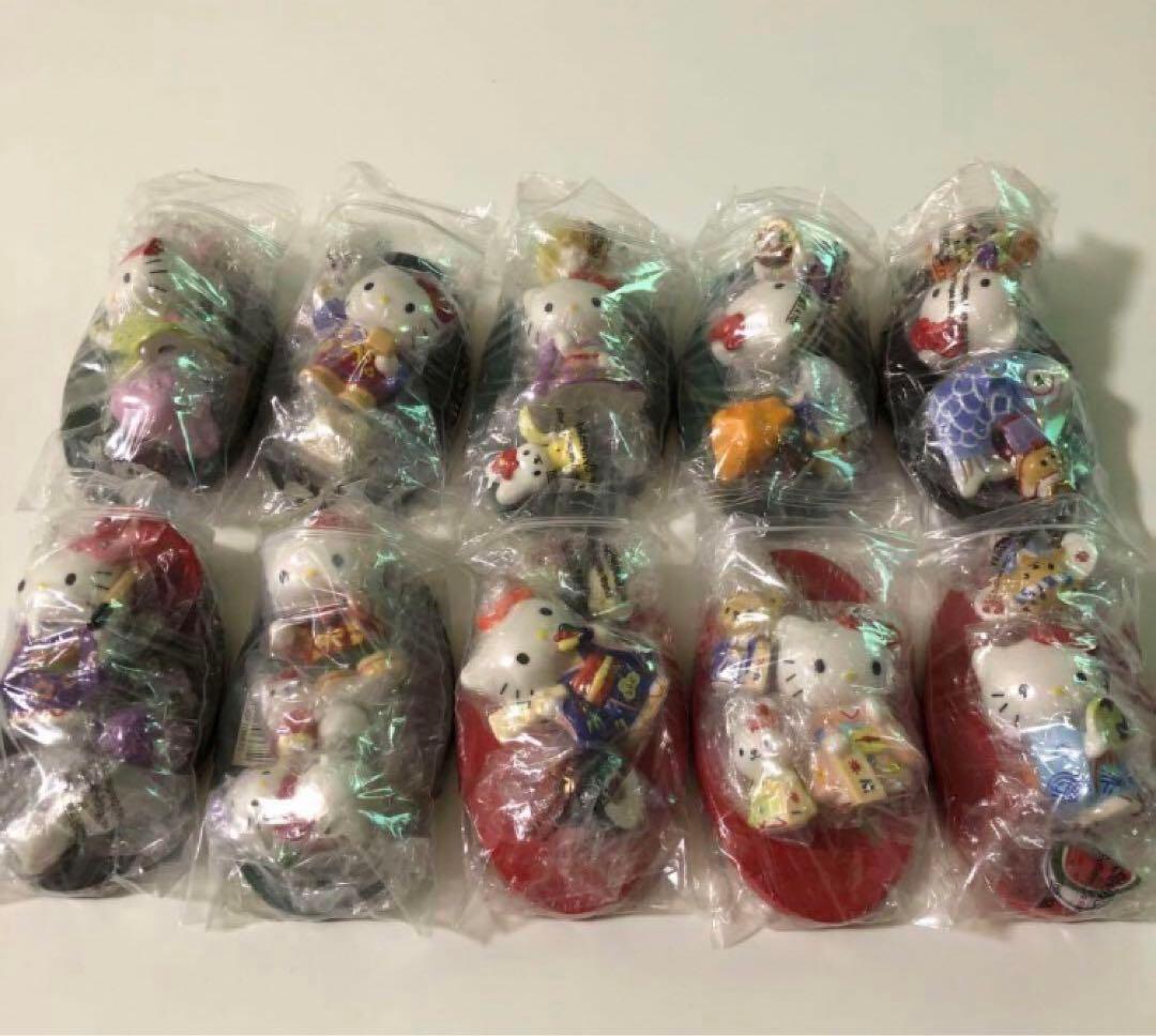 ハローキティ マンスリーフィギュア 10ヶ月分