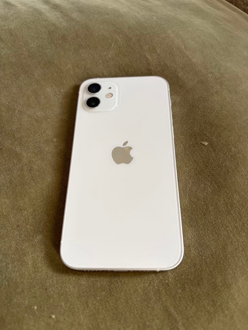iPhone12 64gb ホワイト