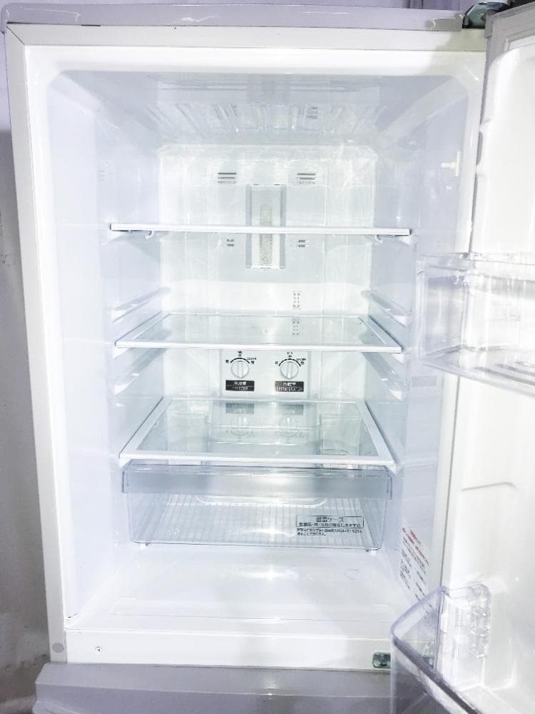 30日迄！送料無料★19年★三菱 146L 冷蔵庫【MR-P15D-S】