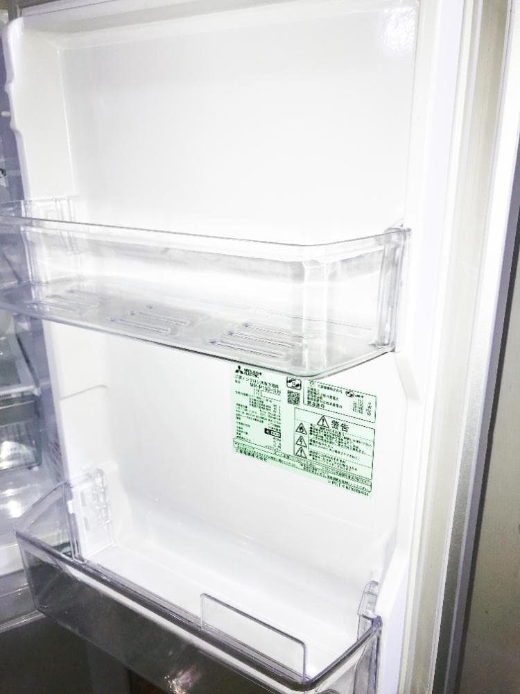 30日迄！送料無料★19年★三菱 146L 冷蔵庫【MR-P15D-S】