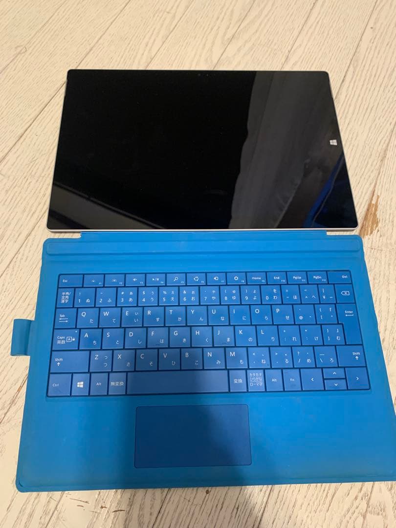Microsoft Surface Pro 3 本体