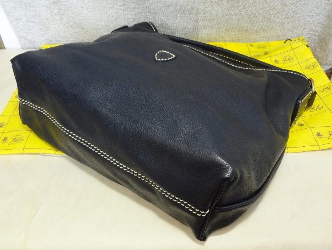 ニッシー【美品】Felisi 　フェリージ　14-8　レザー　バッグ　黒