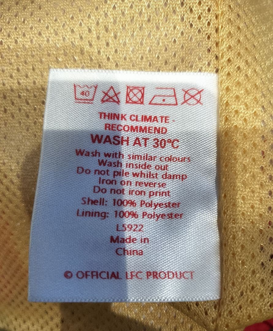 リバプールFC ウィンドブレーカー　サッカー　フットボール　ウェア　希少