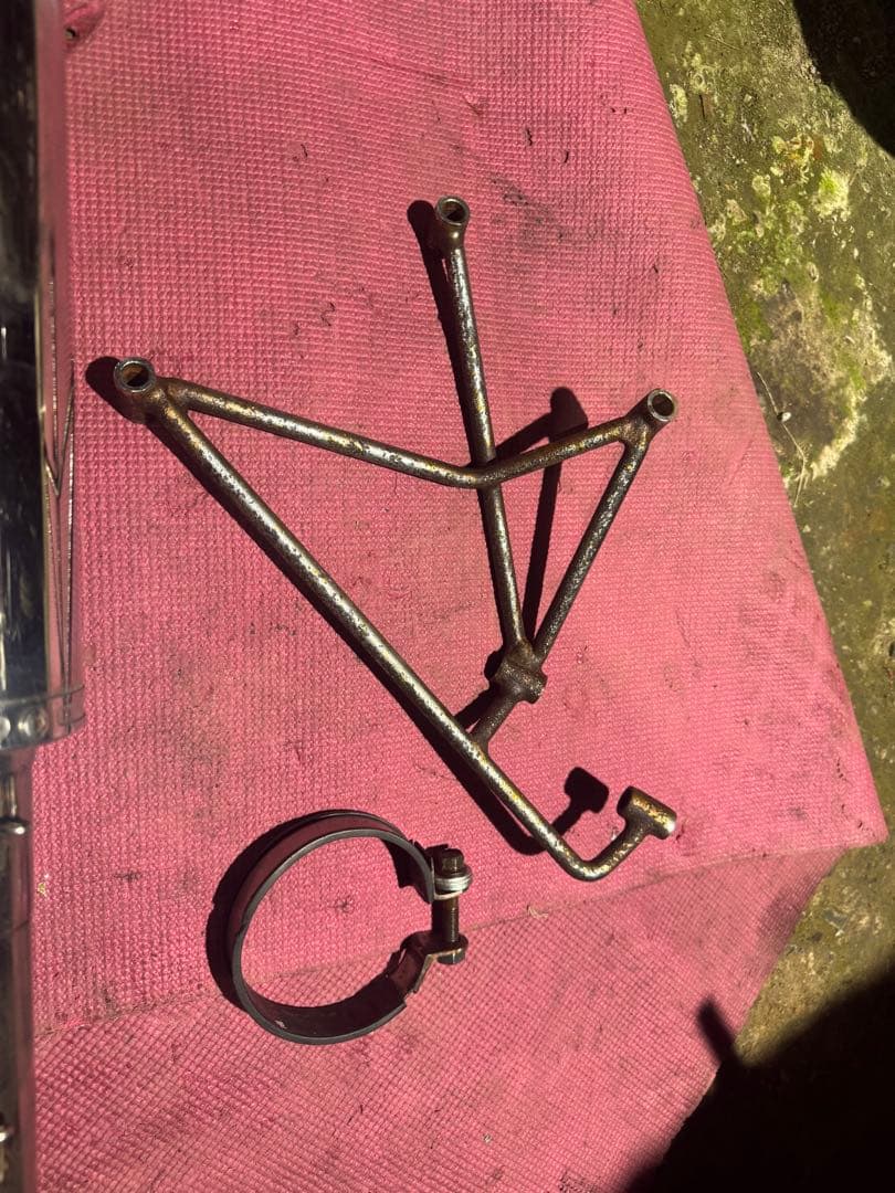 マジェスティc 2本だしマフラー　デュアルマフラー