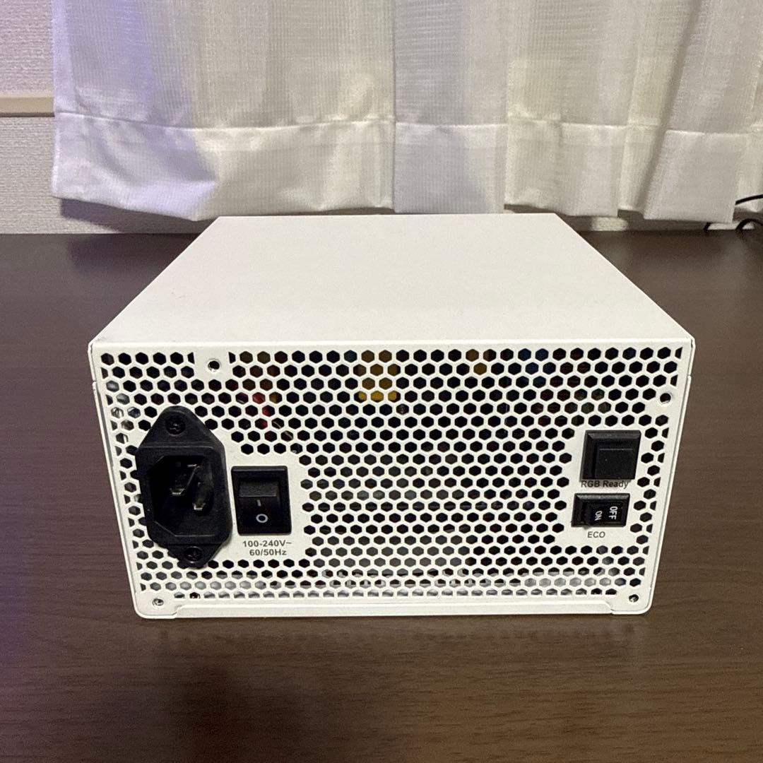 SUPER FLOWER LEADEX Ⅲ 750W GOLD