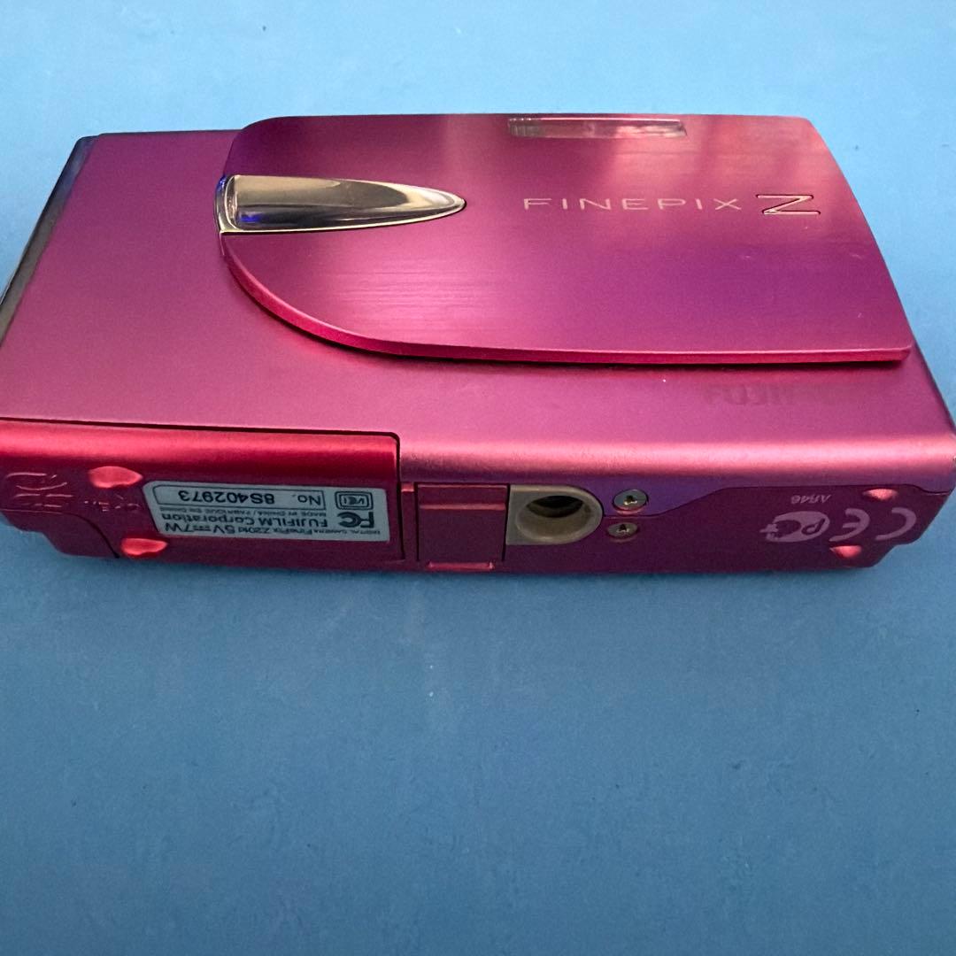 FUJIFILM FinePix Z20fd 富士フィルム　デジタルカメラ