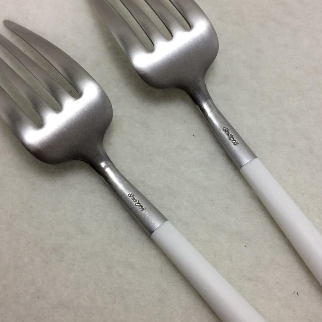 残り僅か！　セール価格　クチポール　GOA　ホワイト＆シルバー　７種×各２本