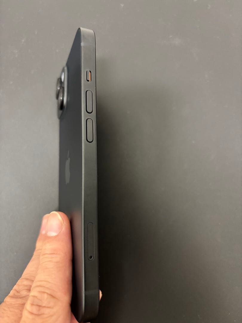 【最終値引】iPhone15 128GB SIMフリー　100% 美品！！