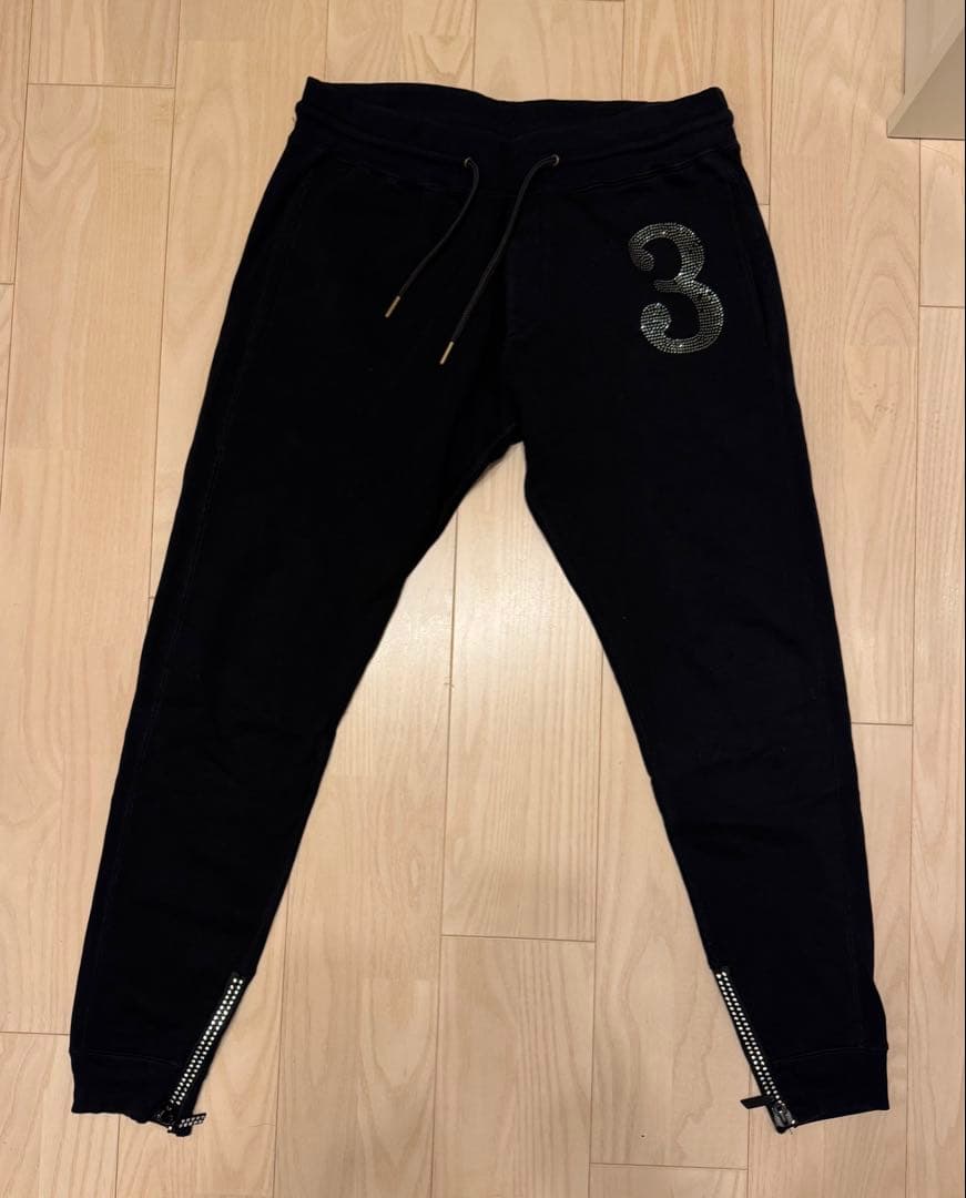 早いもの勝ちです‼︎ セットアップ上下です。(正規品)