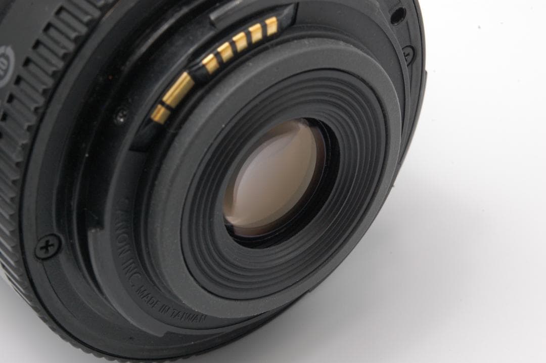 ★美品★一眼レフデビューに★Canon EOS KISS X2