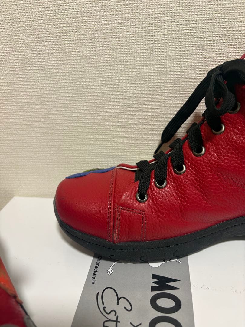 エスタシオン ムーミンリトルミィ コラボ ショートブーツ　赤