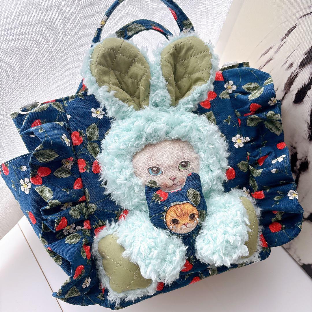 m*e様 コヤンイサムチョン　バック　ハグねこトート　オッドアイネコちゃん×コイ