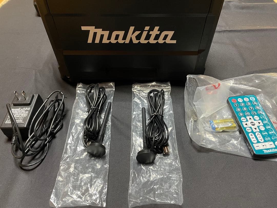 【専用】Makita CK1010 防災用コンボキット　ポータブルテレビ