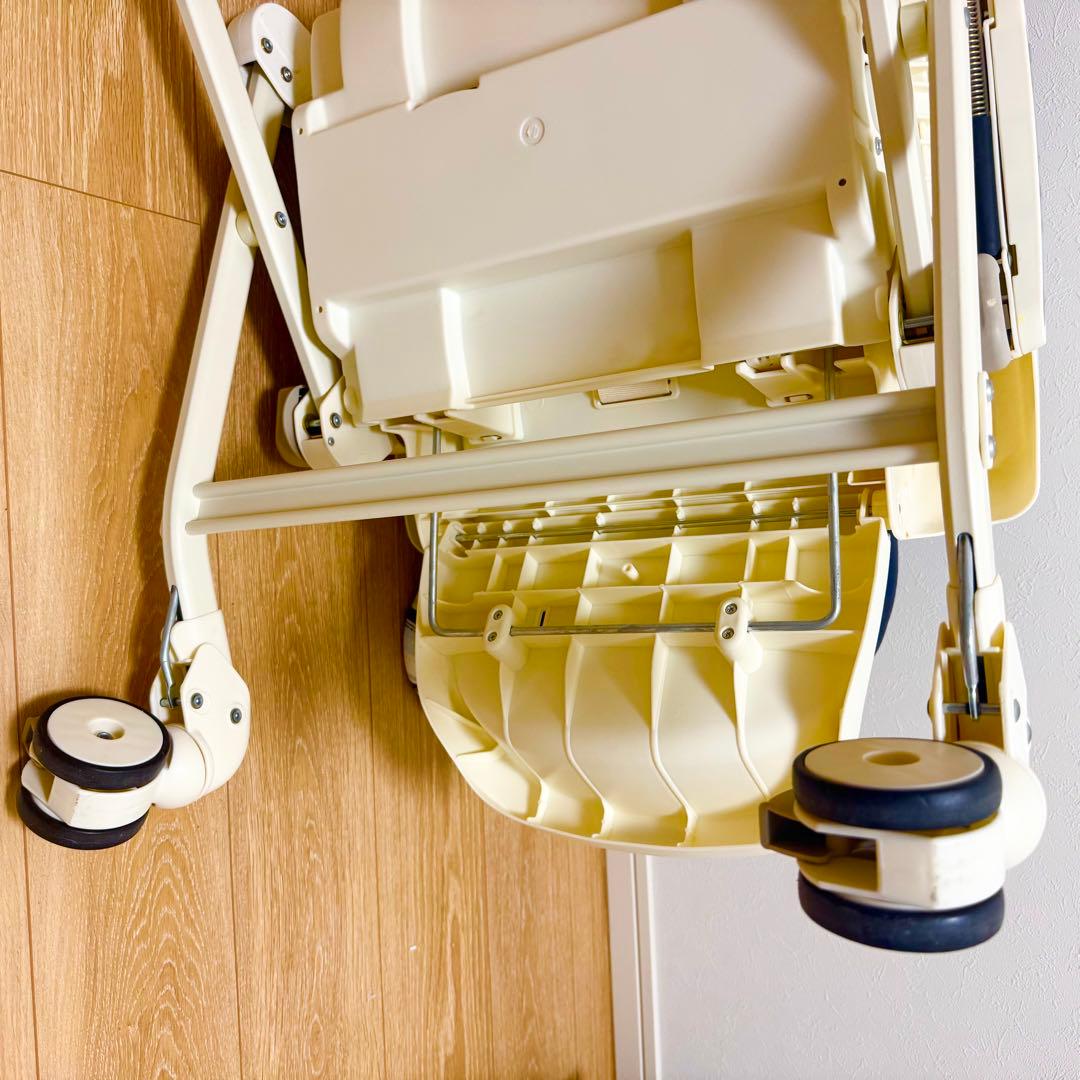 【動作確認済み】Combi ネムリラ４キャス AUTO SWING