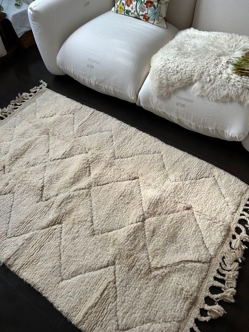 ホワイトベニワレンラグ-サイズ102×154