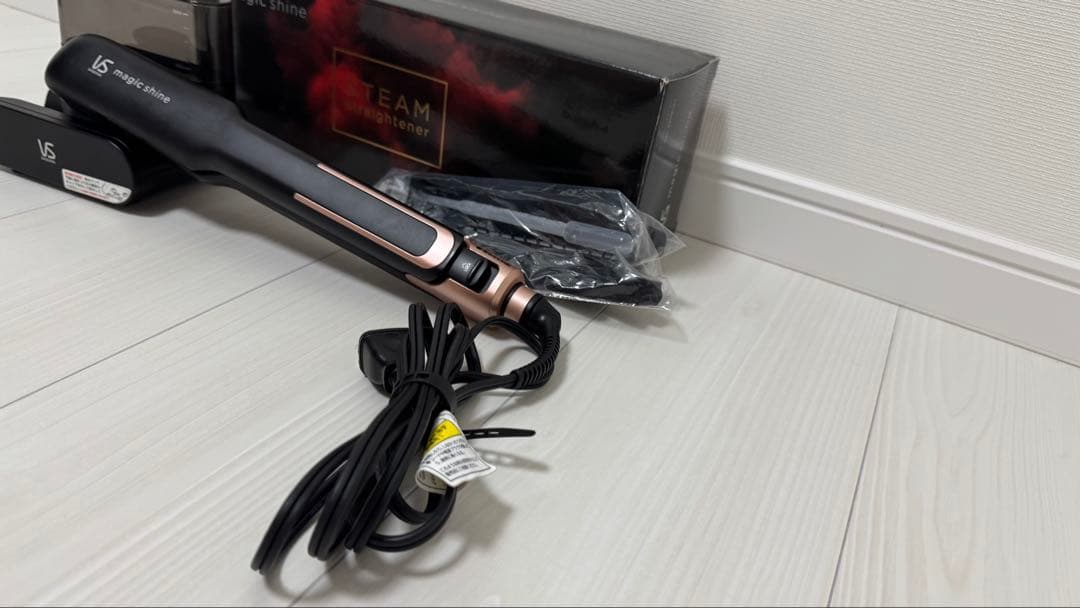 美品VS SASSOON スチームストレートヘアアイロン VSS-9900/KJ