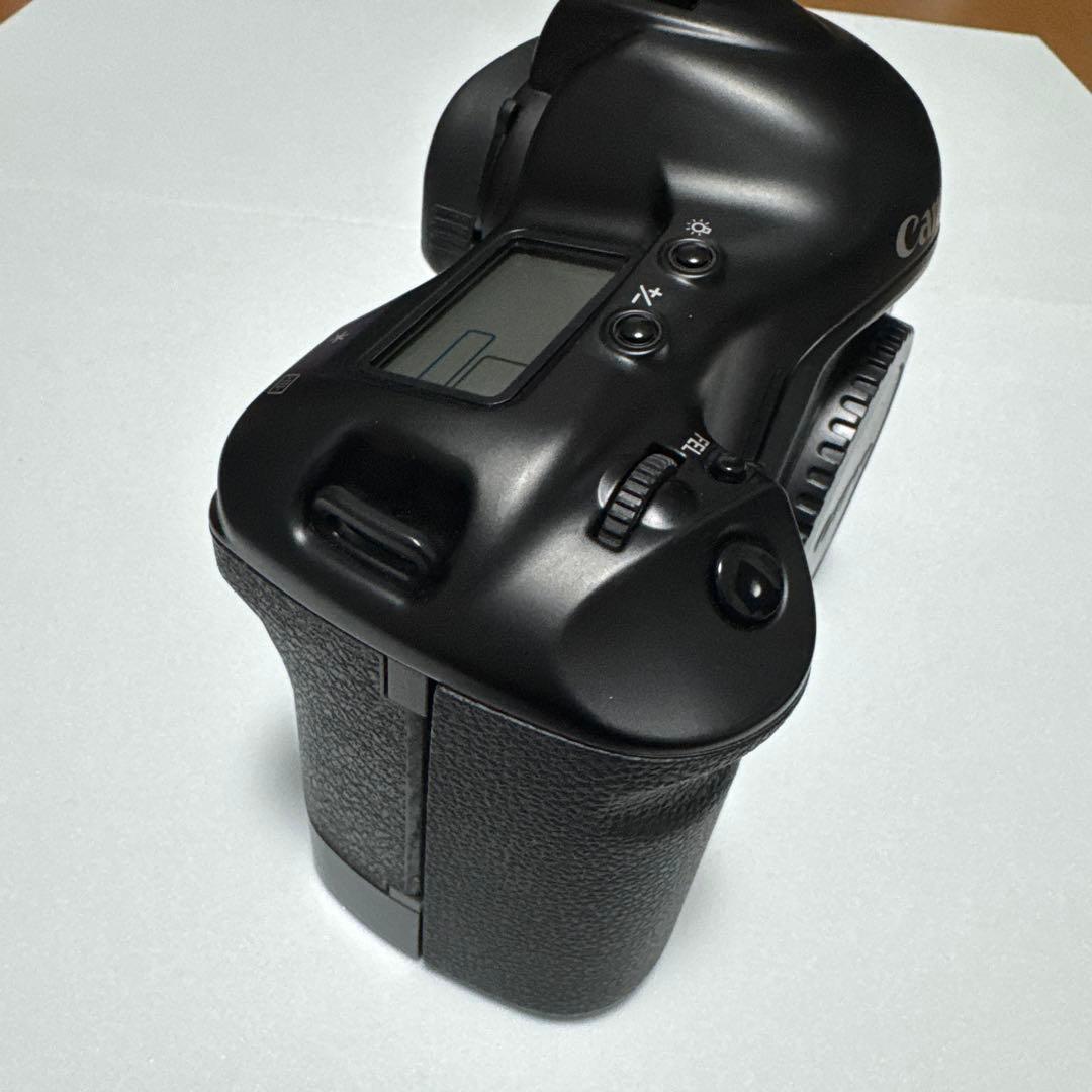 フィルムカメラ Canon EOS-1v