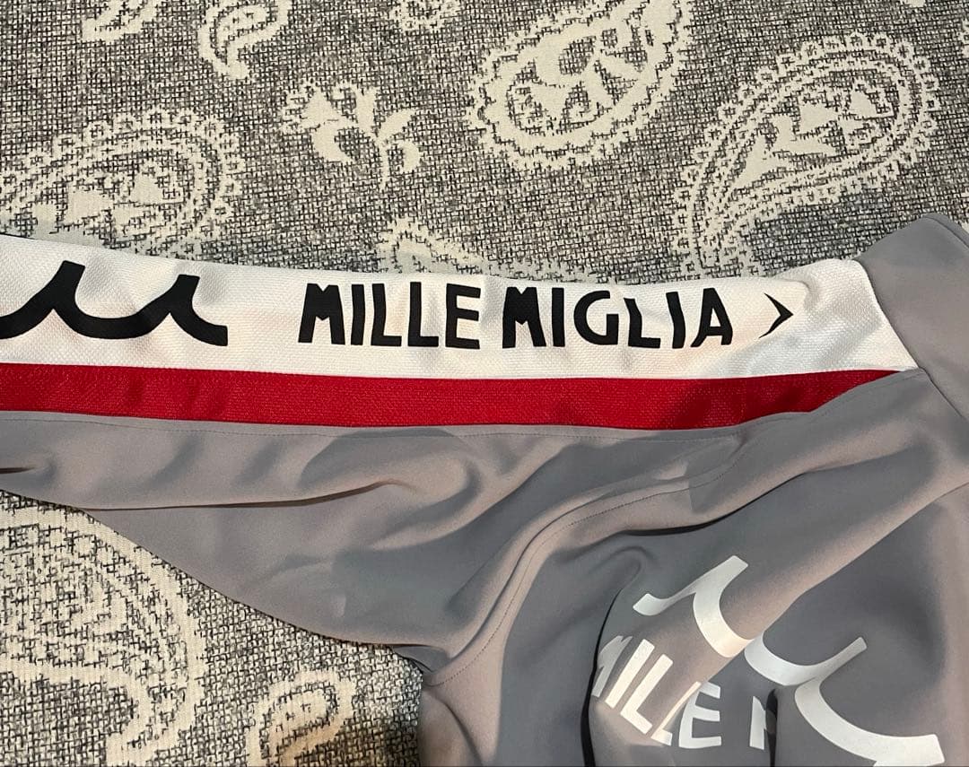 ラ フェスタ ミッレミリア　公式トラックジャケット　size4