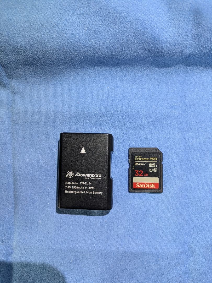 Nikon　D3400 ＋レンズ　(18-55)